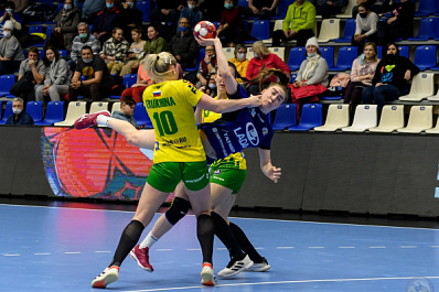 Гандболистки "Лады" отправились в Данию за победой