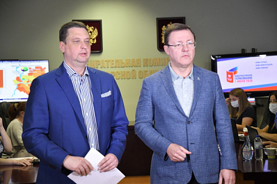 Дмитрий Азаров поблагодарил избирателей Самарской области за активное участие в голосовании по поправкам в Конституцию