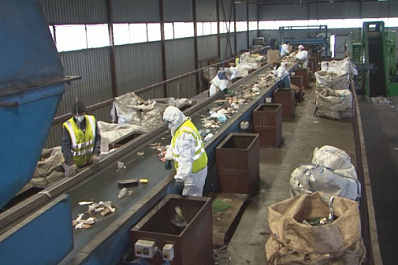 Как работает мусоросортировочная станция в Ставропольском районе  