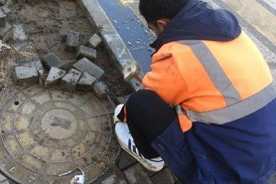 Гарантийный ремонт дорог и тротуаров в Самаре должны завершить в кратчайшие сроки