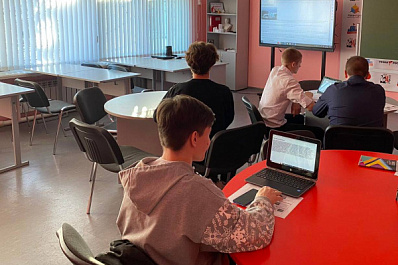 Школьники Сызранского района осваивают технику создания сайтов 
