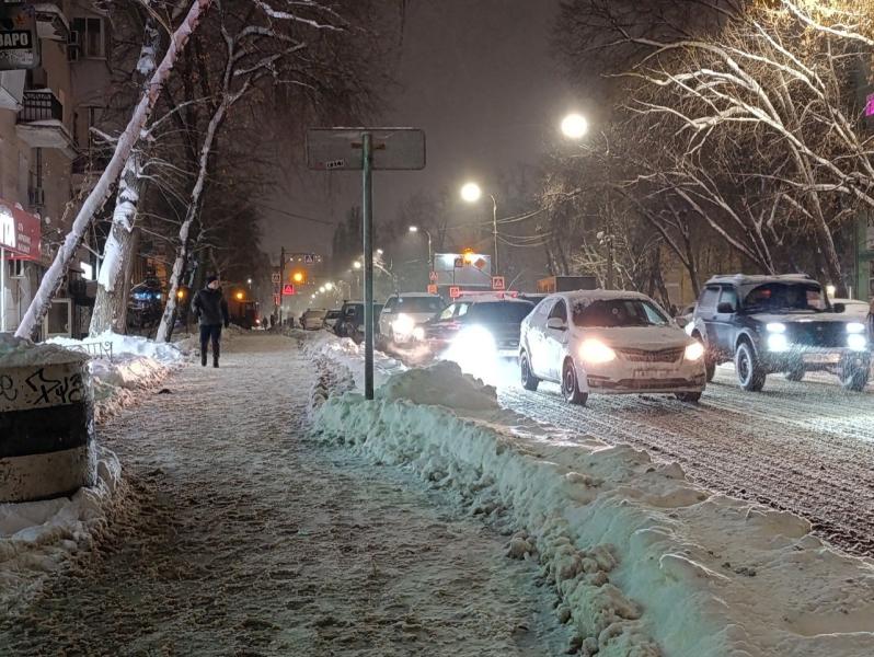 Госавтоинспекция предупредила об опасности на дорогах Самарской области 28 декабря