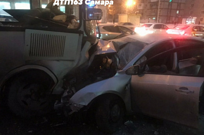 В Самаре в ДТП попали два пассажирских автобуса