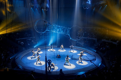 Запашный снял в Самарском цирке ролик с тиграми по мотивам сериала "Слово пацана"