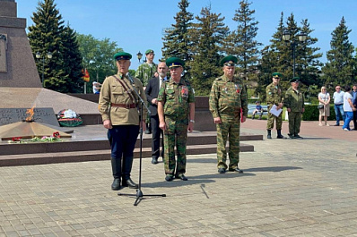 "Патриоты" без выходных. Тольяттинский клуб участвовал в Дне прессы и Дне пограничника