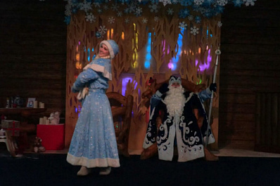 Усадьба Деда Мороза, горка и катки: жители Самары поделились впечатлениями от зимних развлечений на площади Куйбышева