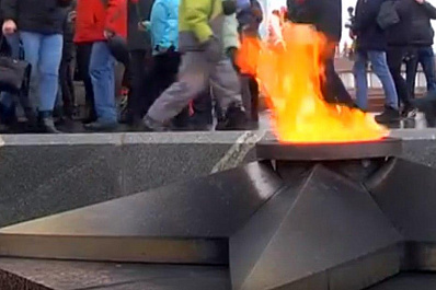 Вечный огонь на площади Славы в Самаре погасят перед 9 Мая