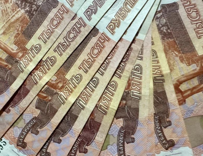В России выпустят новые банкноты в 1000 и 5000 рублей