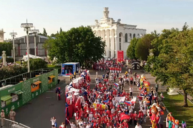 День защиты детей и фестиваль "Движения Первых": главные события недели на выставке "Россия"