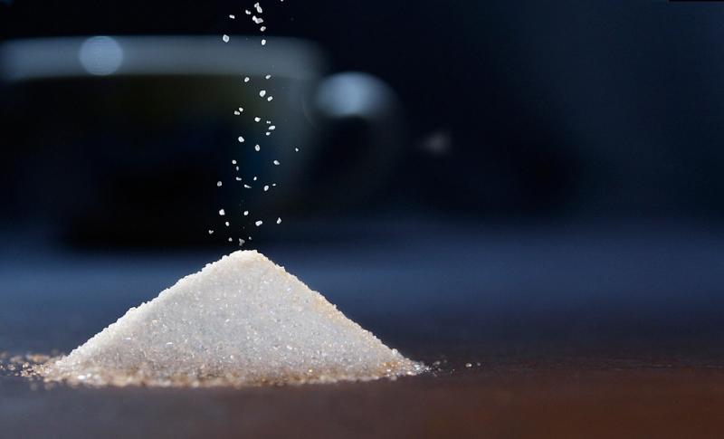 Правительство включило сахар в список продуктов для госинтервенций