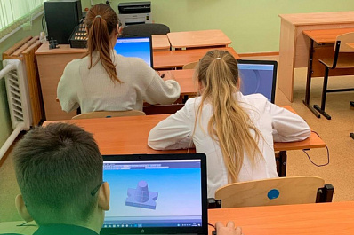 Тольяттиазот поддержал юных инженеров