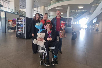 Кирилл Пульвер привез в Самару две медали с чемпионата мира по плаванию