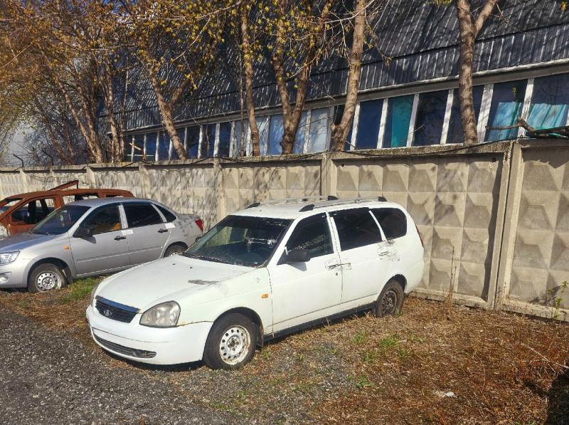 Судебные приставы Самарской области передали автомобиль в зону СВО