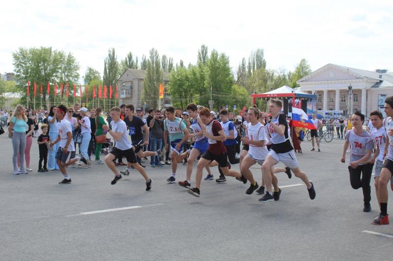 В Тольятти стартовала легкоатлетическая эстафета в честь Дня Победы