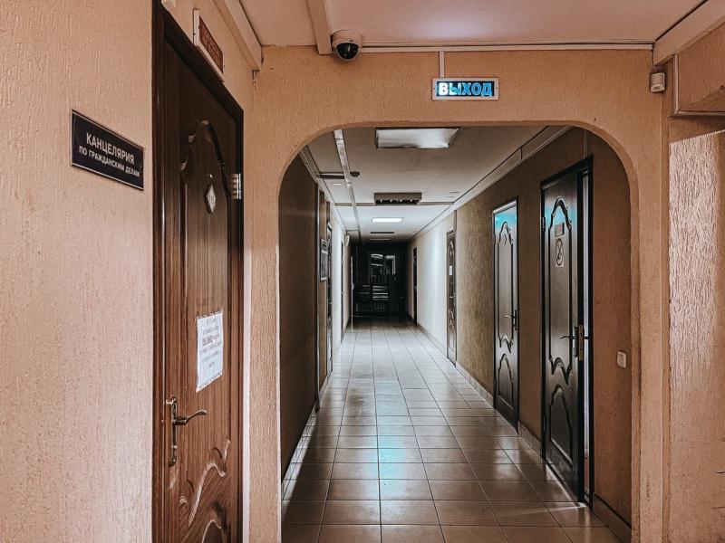 В Самарской области ветеринара восстановили в должности после обращения в суд