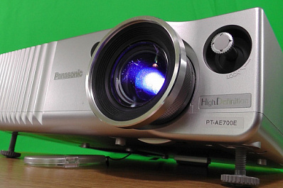 Для друзей бесплатно: видеосервис Wink от "Ростелекома" представил услугу "Смотрим вместе"