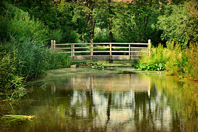 В Самарской области расчистили пролеты моста через реку Кондурча