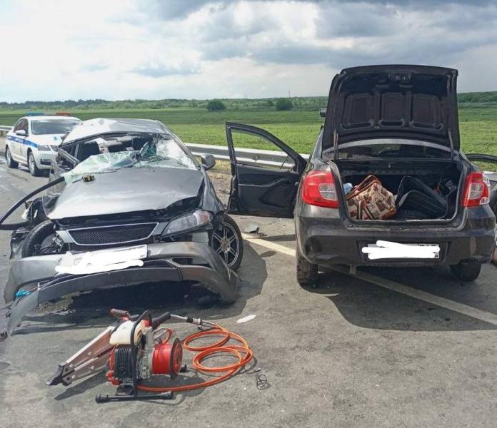 На трассе Самара - Бугуруслан в аварии погибли два человека