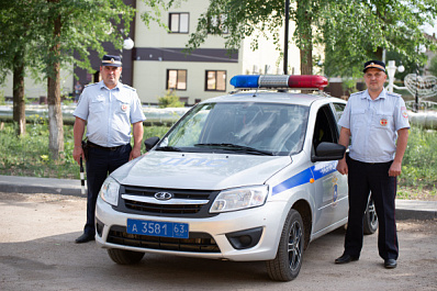 Постоянно теряла сознание: в Самарской области полицейские спасли жизнь 7-летней девочке