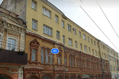 Кирпичная эклектика с наличниками: в Самаре отремонтируют крышу торгового пассажа купчихи Дьяковой