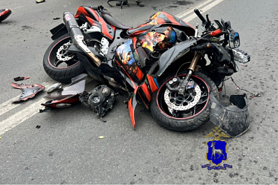 В Самарской области в массовой аварии пострадал 46-летний мотоциклист