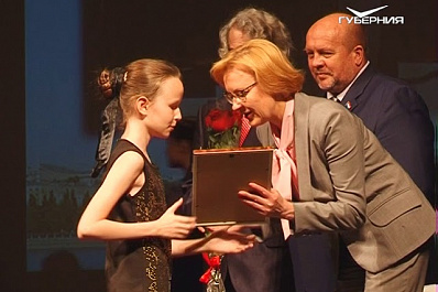 Полсотни одарённых детей из областного центра удостоены стипендий администрации Самары