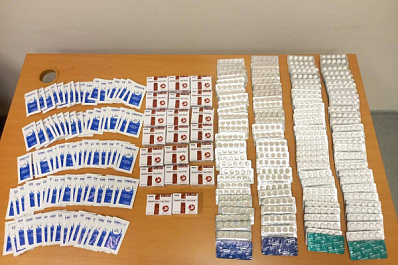 "Вез для семьи и соседей": мужчине не дали увезти партию лекарств из Самары в Душанбе