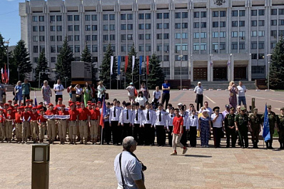 В Самаре торжественно встретили участников автопробега "Сила в единстве"