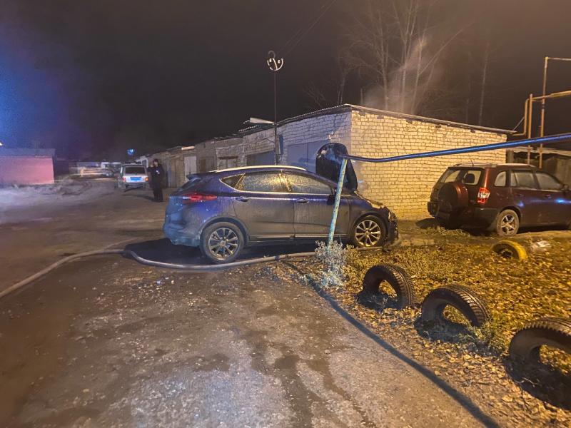 В Суходоле 10 декабря сгорела иномарка 