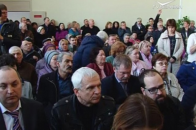 Елена Лапушкина обсудила с жителями Рубежного проблемные вопросы