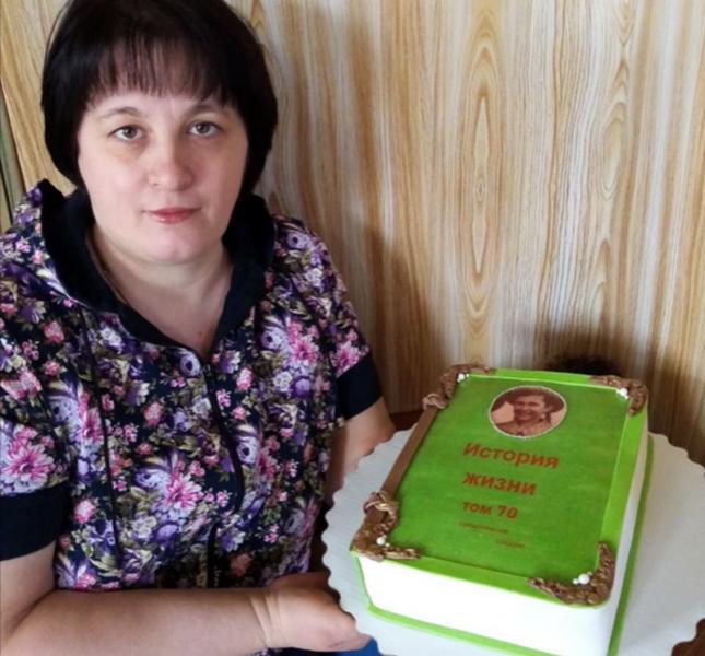 Бухгалтер из Кинельского района оформила самозанятость и стала кондитером 