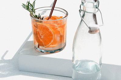 Градус Нового года: "алкогольные" мифы праздничного застолья