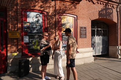 В "Художественном" расскажут, как смотреть кино