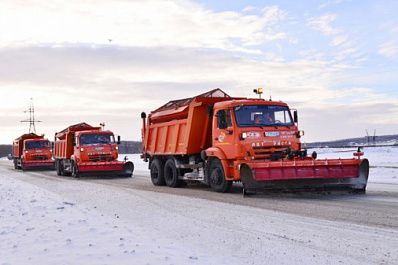 В Самарской области из-за метели и плохой видимости ограничили движение на федеральной автодороге