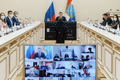 Дмитрий Азаров: "С африканской чумой свиней в Самарской области покончено"