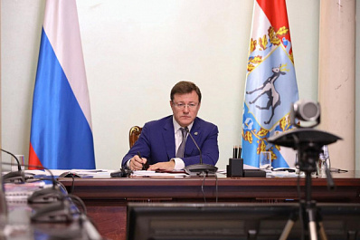 Дмитрий Азаров: "Мы планомерно увеличиваем финансирование системы здравоохранения"