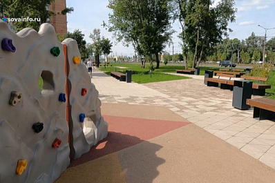 Губернаторский контроль: члены комиссии проверили обновленный сквер на Ташкентской в Самаре