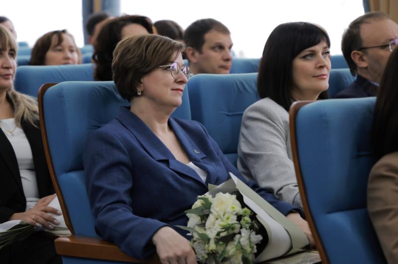 В Самаре отметили государственных и муниципальных служащих - победителей и призеров Единого регионального конкурса 