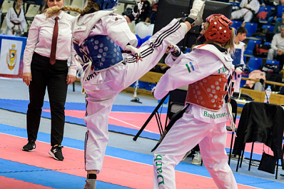 Тхэквондисты отличились на международных турнирах