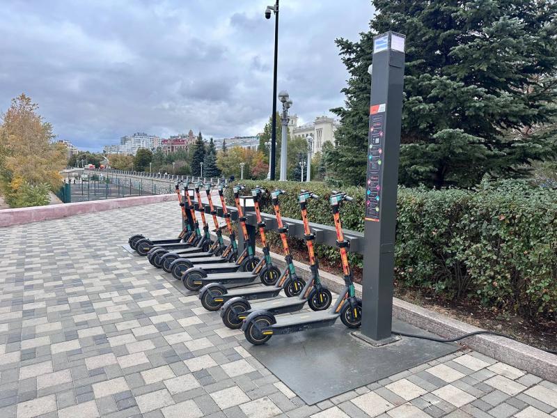 Адвокат Андрей Назаров рассказал, что делать, если вас сбил самокатчик