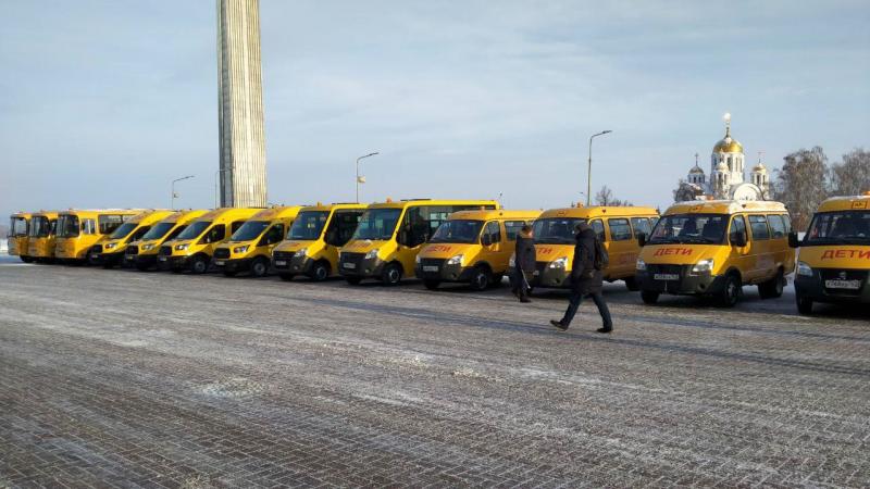 До конца года в Самарскую область поступят 70 школьных автобусов