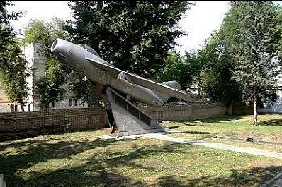 Жители Самары выберут место для установки памятника самолёту МиГ-17