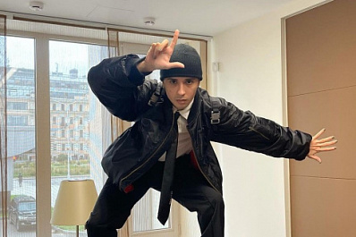 Музыканта Славу Марлоу заподозрили в сообщении о минировании школы в Новосибирске