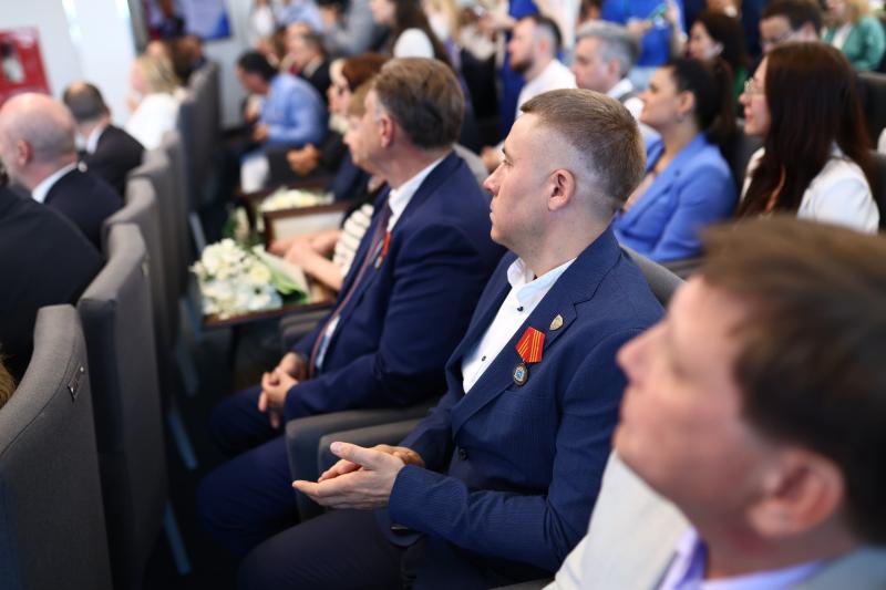 В Самарской области открыл работу крупнейший деловой форум "Мой бизнес 63. Время роста"