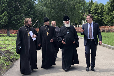 Дмитрий Азаров встретился с митрополитом Сергием