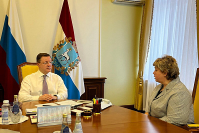 Дмитрий Азаров и Виктория Кузнецова обсудили развитие Сызранского района