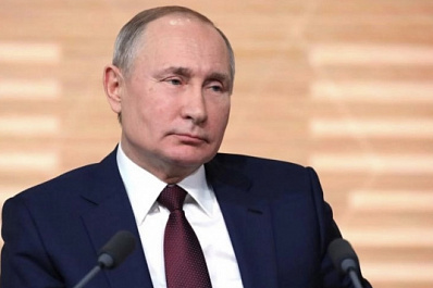 Владимир Путин поддержал идею развития сетей семейных многофункциональных центров