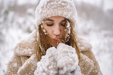 Сильный снег и метель: в губернии объявлен желтый уровень погодной опасности