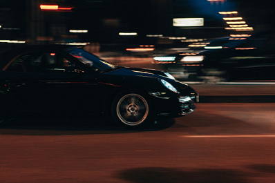 Депутат Михаил Ветров призвал ввести единую расцветку для каршеринга