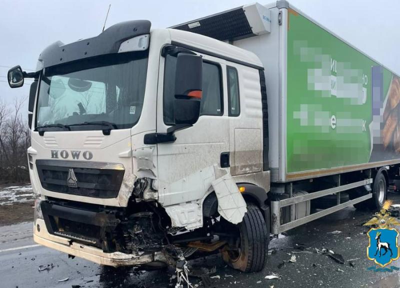 В Самарской области 16 марта погиб водитель "Тойоты" в аварии с грузовиком